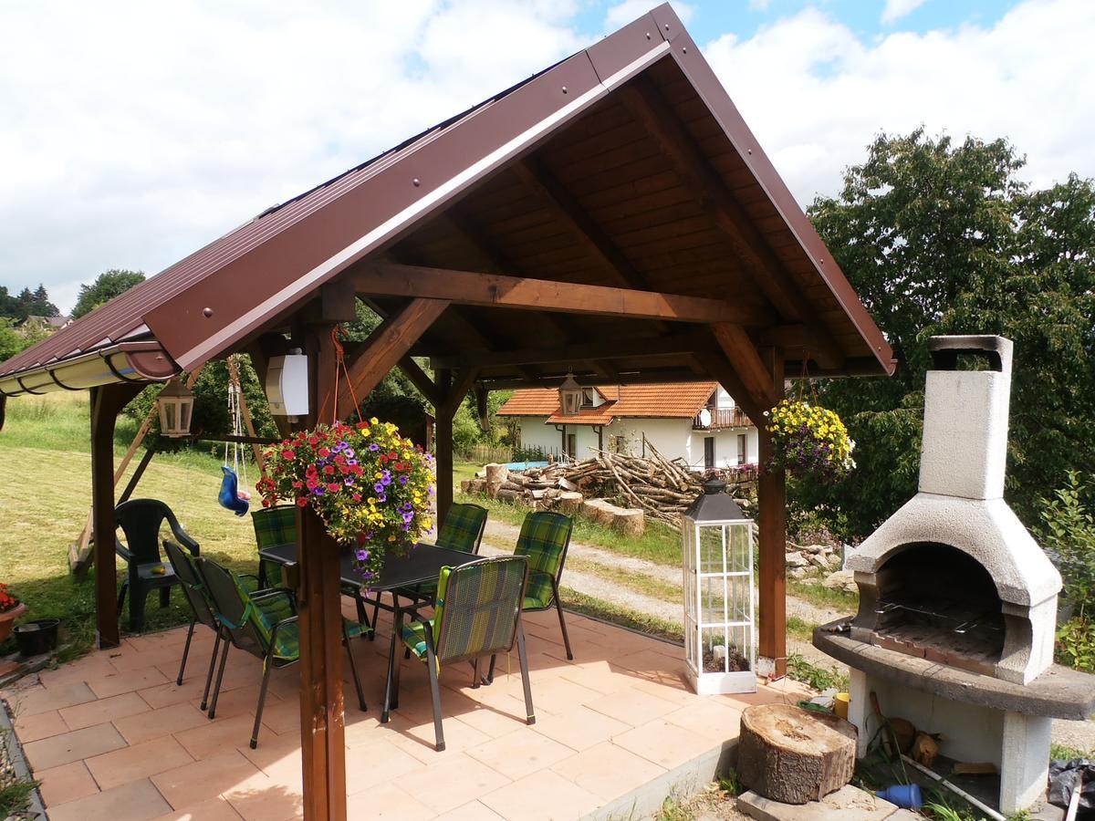 Roubenka Doubravice Villa Hruba Skala Ngoại thất bức ảnh